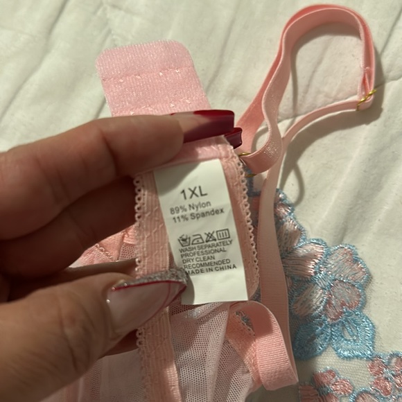 *NEW* Plus size lingerie set pink and blue 1X - Picture 4 of 12